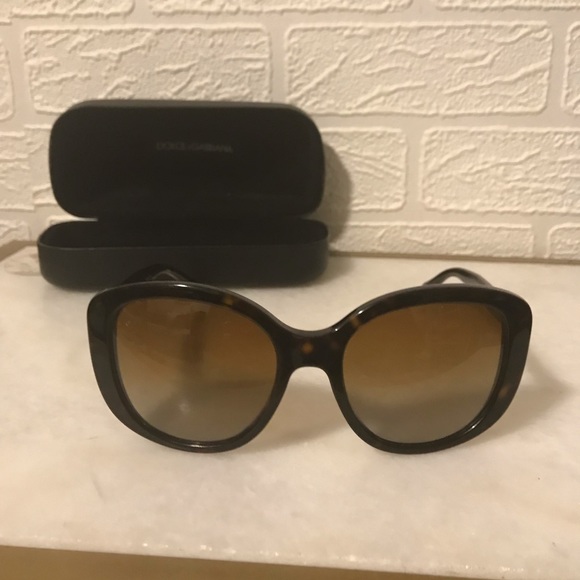 Dolce and Gabbana Sunglasses - Picture 9 of 11